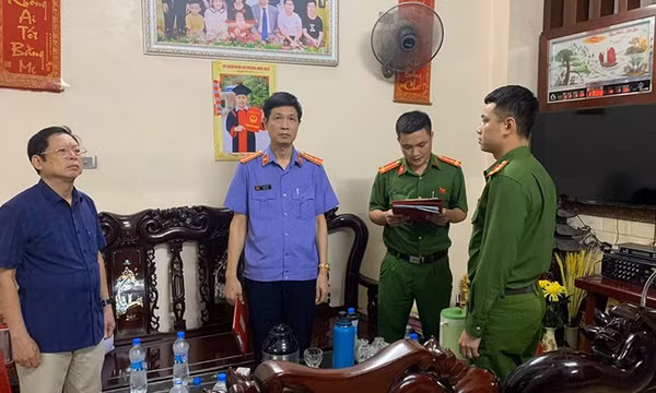 Thanh Hóa: Khởi tố, bắt giam 2 bị can liên quan ổ nhóm tội phạm do Bùi Quốc Ý cầm đầu