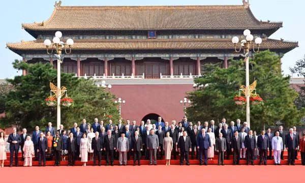 Chủ tịch nước Lương Cường gặp lãnh đạo các nước tại Lễ kỷ niệm Chiến thắng phát-xít
