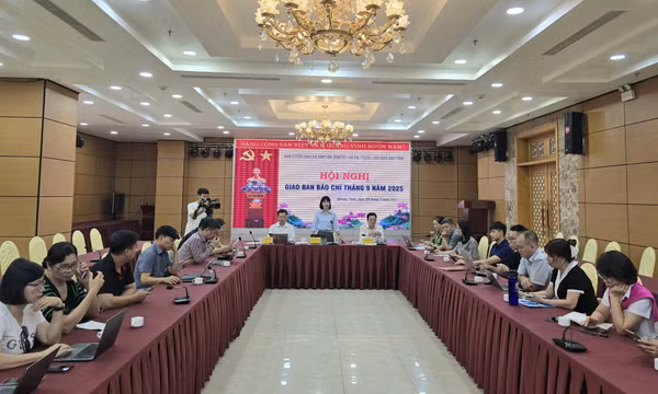 Tổ chức đợt cao điểm tuyên truyền Đại hội đại biểu Đảng bộ tỉnh Quảng Ninh lần thứ XVI