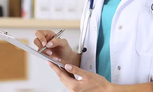 Điều kiện làm người chịu trách nhiệm chuyên môn tại phòng khám