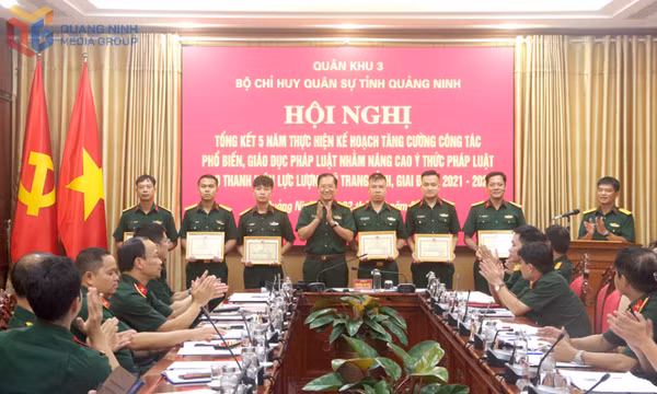 Bộ CHQS tỉnh tổng kết công tác phổ biến, giáo dục pháp luật cho thanh niên giai đoạn 2021 - 2025