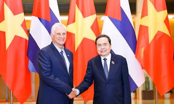 Mối quan hệ hợp tác đặc biệt Việt Nam-Cuba không ngừng phát triển tốt đẹp