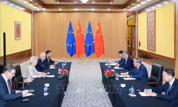 Trung Quốc tìm kiếm mối quan hệ ổn định với EU