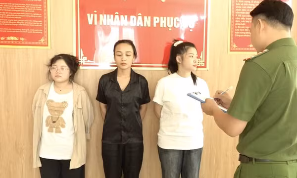 Bắt 3 nghi phạm lừa bán 13 người khác qua khu Tam giác vàng