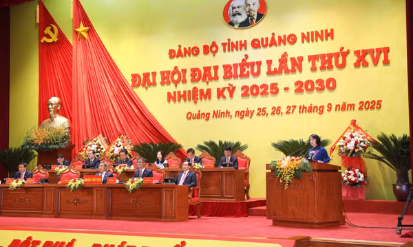 Xây dựng Quảng Ninh giàu mạnh, văn minh, hiện đại, hạnh phúc, tự tin, vững vàng, tiến mạnh trong kỷ nguyên mới