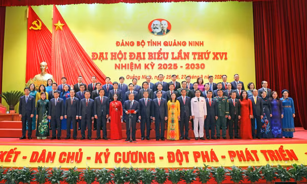Ra mắt Ban Chấp hành Đảng bộ tỉnh khóa XVI, nhiệm kỳ 2025-2030