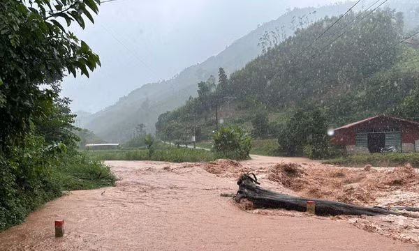 Lạng Sơn: Mưa lũ khiến 1 người tử vong, 1 người mất tích 