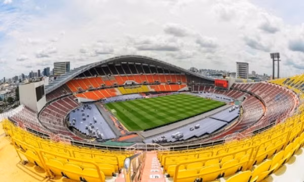 Ban tổ chức SEA Games 33 bán vé môn bóng đá, bóng chuyền