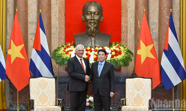 Làm sâu sắc hơn nữa mối quan hệ mẫu mực Việt Nam - Cuba