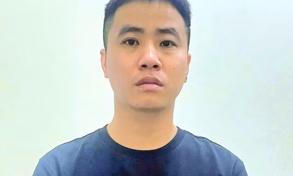 Cạo xóa quảng cáo trái phép, Công an TP.HCM khởi tố nghi phạm cho vay lãi nặng