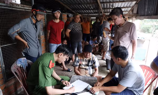 Công an triệt phá sòng bạc liên quan đến 50 đối tượng