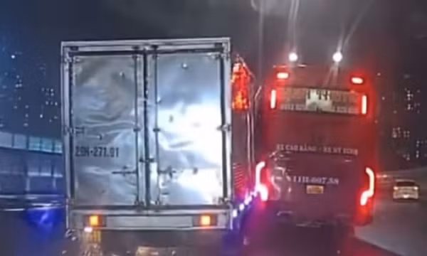 Điều tra vụ xe khách chèn ép, coi thường tính mạng người khác trên đường vành đai 3