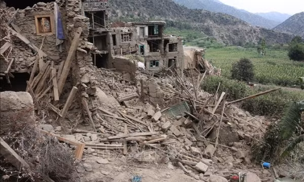 Afghanistan: Hàng loạt dư chấn sau động đất gây thêm nhiều thương vong