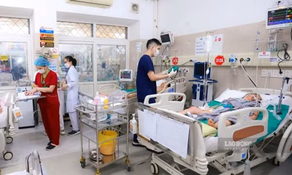 Bộ Y tế lên kế hoạch miễn viện phí, tăng khám sức khỏe định kỳ
