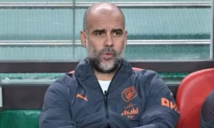 Bão chấn thương bủa vây Man City trước Derby Manchester