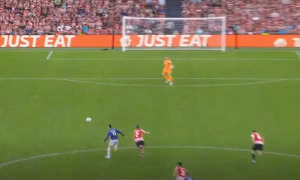 Anh thắng Tây Ban Nha ở ngày mở màn Champions League