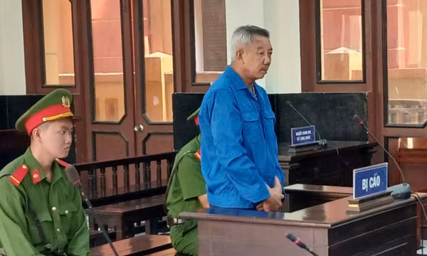 Đánh bạn nhậu tử vong vì tiểu bậy tại nhà