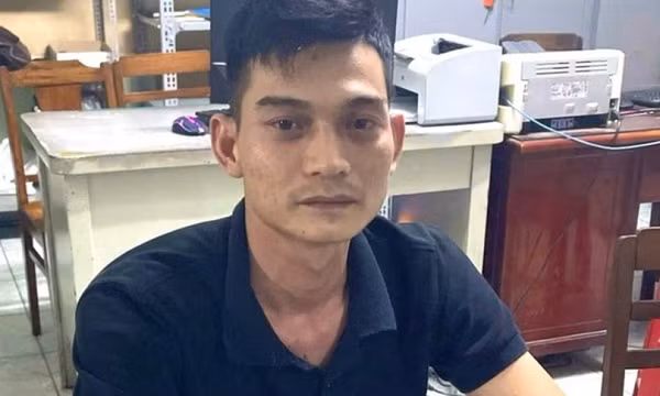 Bắt đối tượng tàng trữ súng, đạn, cho vay nặng lãi