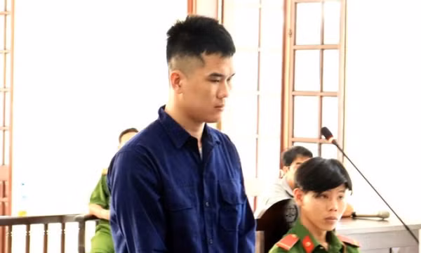 Kẻ đập phá nhà cửa, chém đại úy công an lĩnh gần 14 năm tù