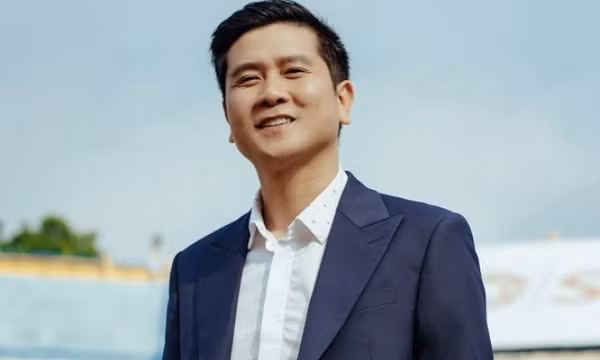 Hồ Hoài Anh làm giám khảo trên VTV