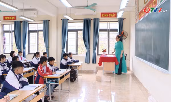 Cô giáo thành thị 20 năm tâm huyết với học trò vùng cao