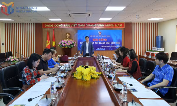 Họp xét Giải Báo chí tỉnh Quảng Ninh năm 2024