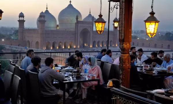 Những lưu ý khi du lịch các nước Hồi giáo trong tháng Ramadan