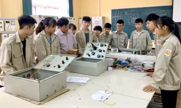 Điều kiện hỗ trợ đào tạo nghề, tìm kiếm việc làm khi thu hồi đất