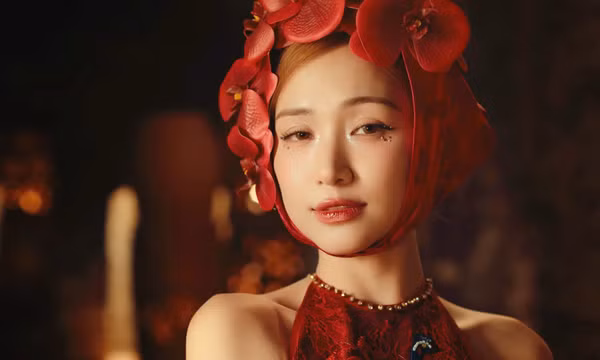 Gây sốt với 'Bắc Bling', Hoà Minzy sẽ soán ngôi Hoàng Thuỳ Linh?