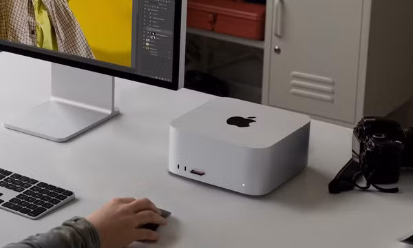 Sự thiếu vắng khó hiểu của Apple