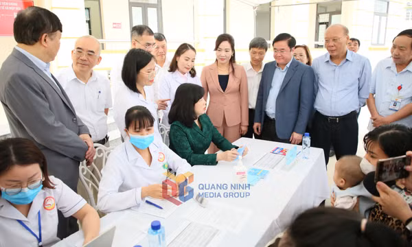 Quảng Ninh là địa phương thực hiện tốt chiến dịch tiêm vắc-xin phòng sởi