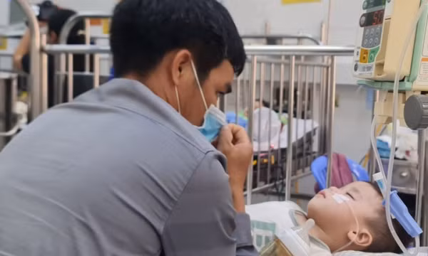 Bệnh sởi vào chu kỳ bùng phát dịch 5 năm một lần