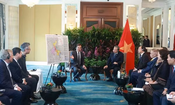 Tổng Bí thư Tô Lâm tiếp các doanh nghiệp tiêu biểu tại Singapore