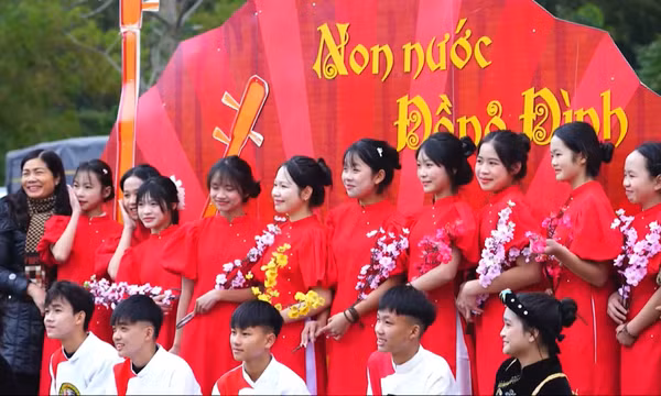 Độc đáo Lễ hội đình Đồng Đình