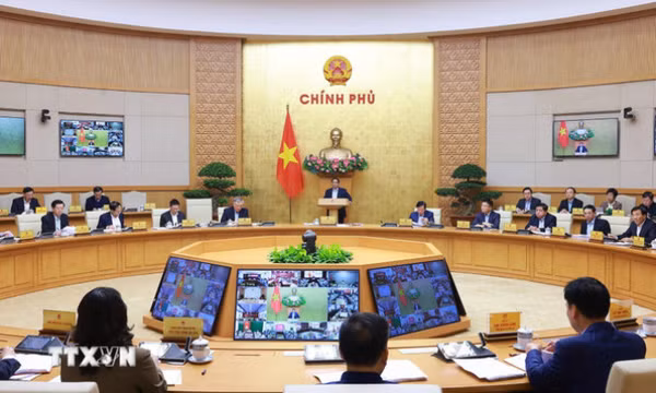 'Khẩn trương hoàn thiện tinh gọn bộ máy, chuẩn bị sắp xếp địa giới hành chính'