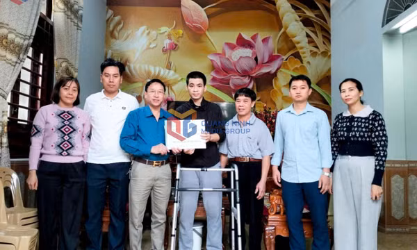 Hỗ trợ công nhân mắc bệnh hiểm nghèo