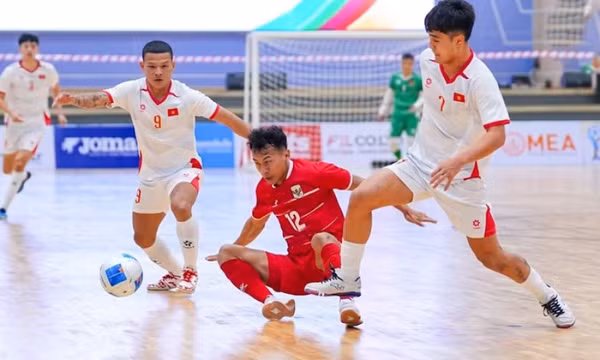 Tuyển futsal Việt Nam dừng bước ở bán kết sau trận thua sát nút Indonesia