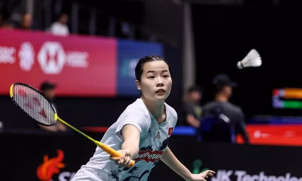 Nguyễn Thùy Linh bất lực trước tay vợt số 1 thế giới