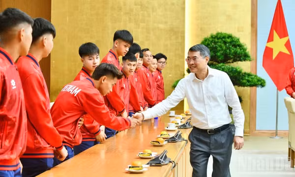 Khởi đầu cho những mục tiêu cao hơn, khát vọng lớn hơn với bóng đá Việt Nam, vươn tầm châu Á