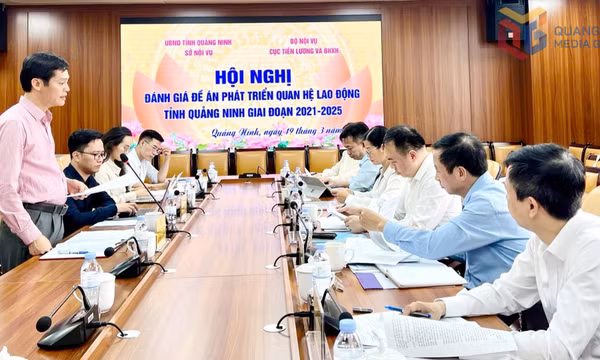 Thực hiện chính sách BHXH trong xây dựng quan hệ lao động