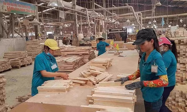 Xuất khẩu thương mại điện tử: Động lực lớn cho ngành nội thất, thời trang