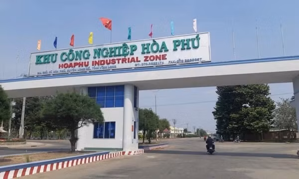Nam thanh niên bị chém đứt lìa cánh tay vì mâu thuẫn chuyện tình cảm
