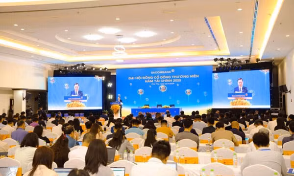 Sacombank chính thức đổi tên thành Ngân hàng Sài Gòn Tài Lộc