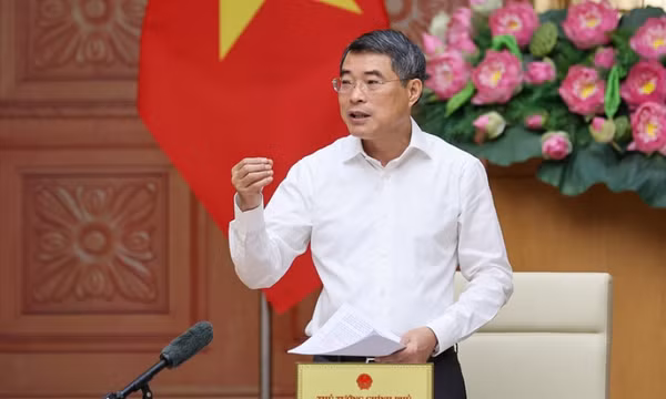 Thủ tướng Lê Minh Hưng làm việc với Ngân hàng Nhà nước Việt Nam