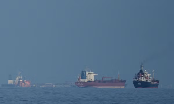 Giá dầu Brent tăng mạnh sau căng thẳng tại eo biển Hormuz