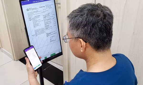 Bộ trưởng Bộ Y tế yêu cầu đẩy mạnh triển khai bệnh án điện tử tại cơ sở khám chữa bệnh