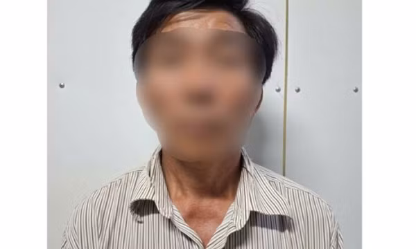 Đối tượng dâm ô cháu bé 13 tuổi ra đầu thú