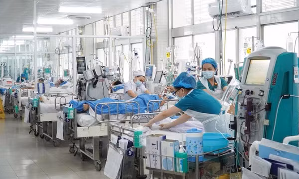 Bộ Y tế yêu cầu bảo đảm cung ứng thiết bị y tế phục vụ khám chữa bệnh