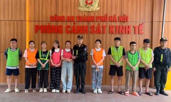 Khởi tố 9 nghi phạm thu thập thông tin cá nhân trái phép, mở tài khoản ngân hàng bán trục lợi