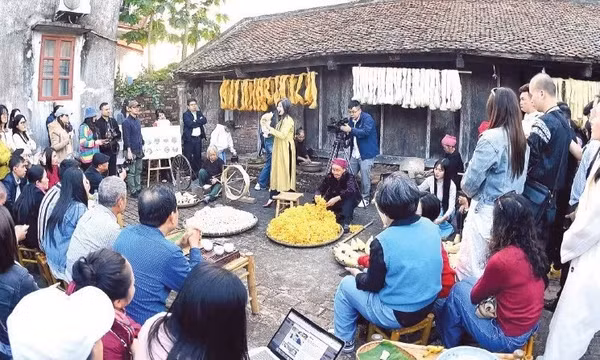Du lịch thích ứng để giữ nhịp tăng trưởng